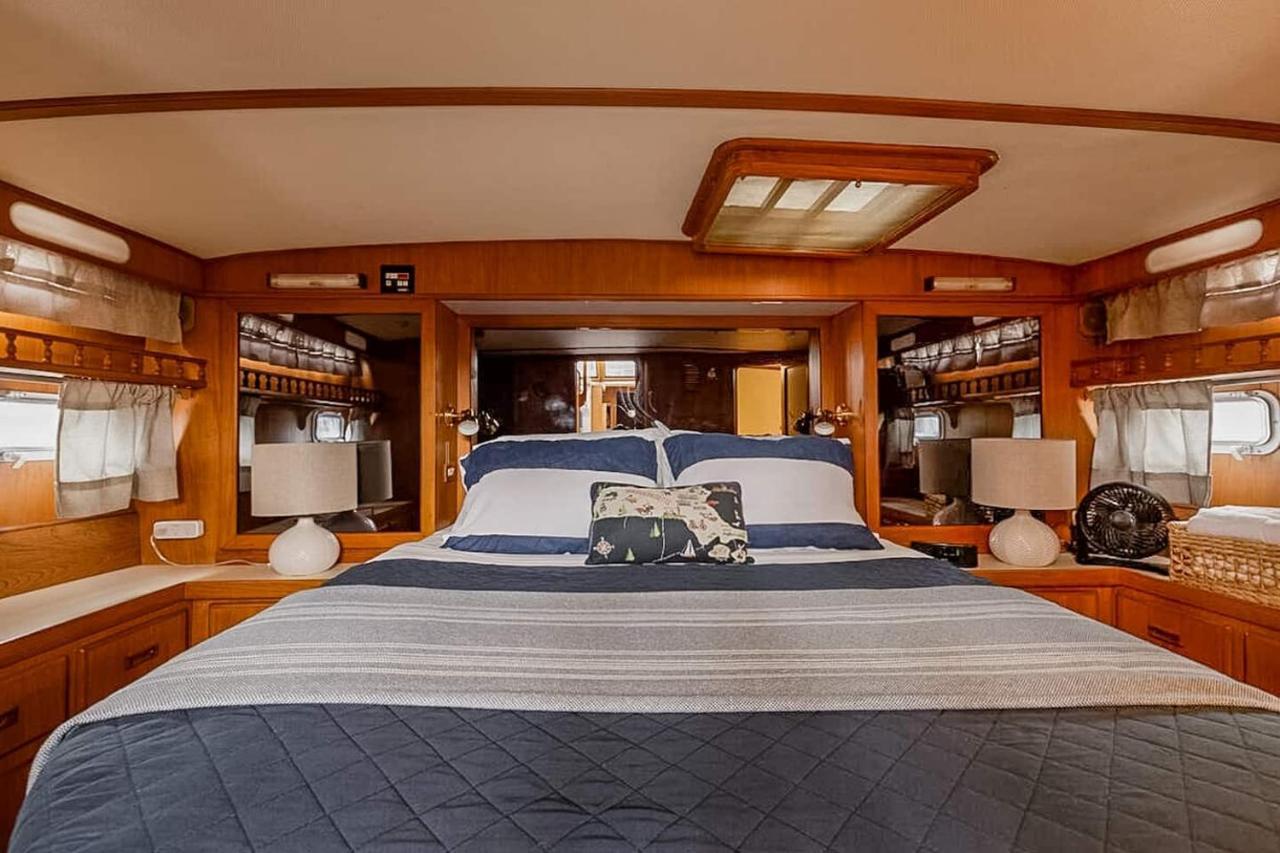 2Br Spacious & Comfy 43' Yacht - Heat & Ac - On The Freedom Trail - Best Nights Sleep Бостон Экстерьер фото